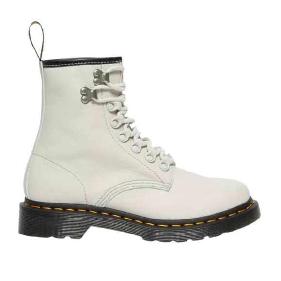 DR. MARTENS 101 Hardware Virginia Leather Lace Up Boot In Ivory Size 8 - Picture 1 of 9